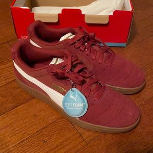 NWT NIB burgundy puma sneakers with rubber soles and soft foam, comfortable